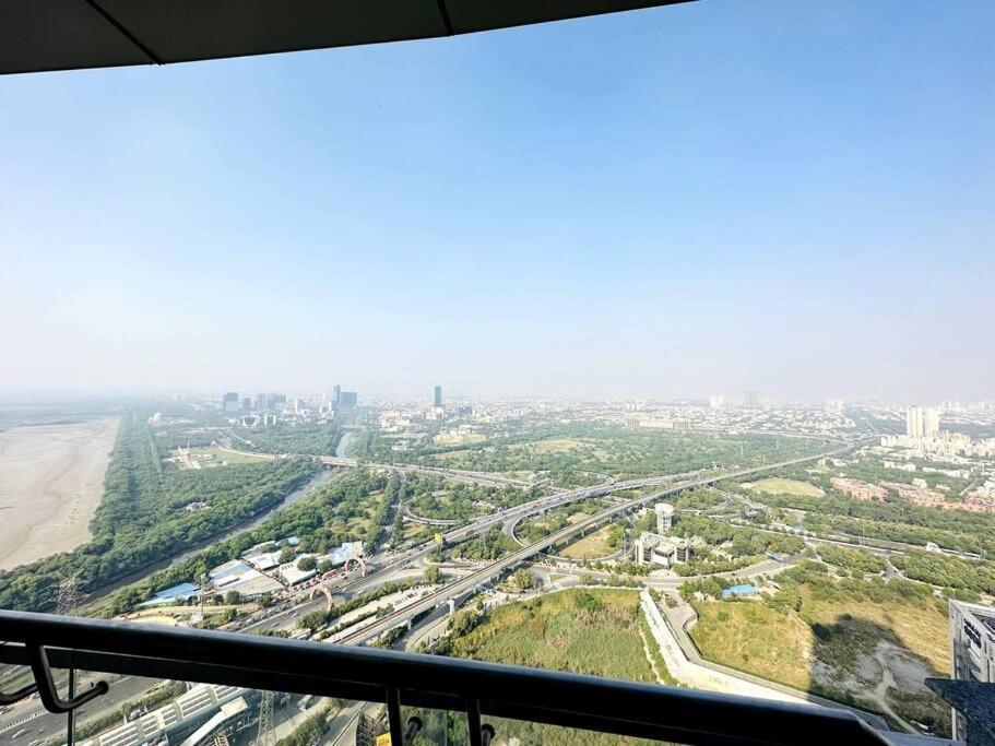 Cloud Stay@41St Floor Нойда Экстерьер фото