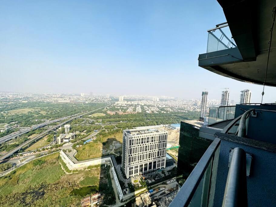 Cloud Stay@41St Floor Нойда Экстерьер фото